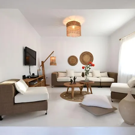 Villa Executive Paros Avra 3 Bedrooms Sea View & Outdoor Jacuzzi *