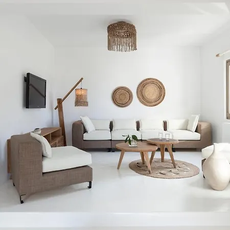 Executive Paros Avra 3 Bedrooms Sea View & Outdoor Jacuzzi Villa Ampelas