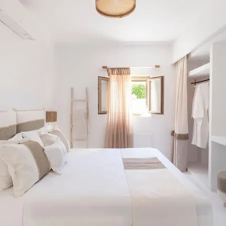 Villa Executive Paros Avra 3 Bedrooms Sea View & Outdoor Jacuzzi Ampelas